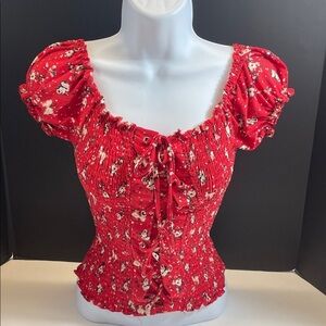 Rue21 women/juniors peasant style short sleeve top. Size XS